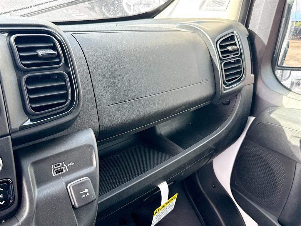 new 2026 Ram ProMaster 3500 Window Van car, priced at $43,643