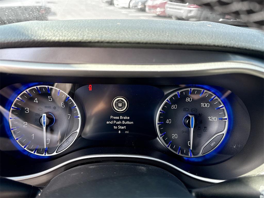new 2026 Chrysler Pacifica car, priced at $39,912
