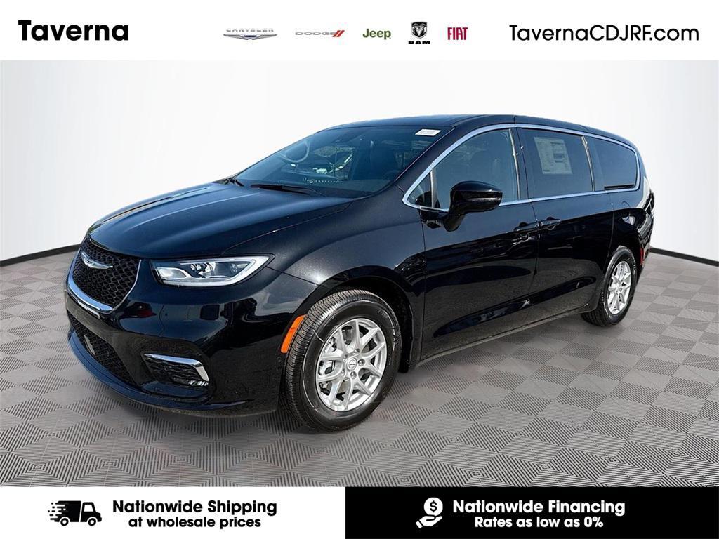 new 2026 Chrysler Pacifica car, priced at $39,912