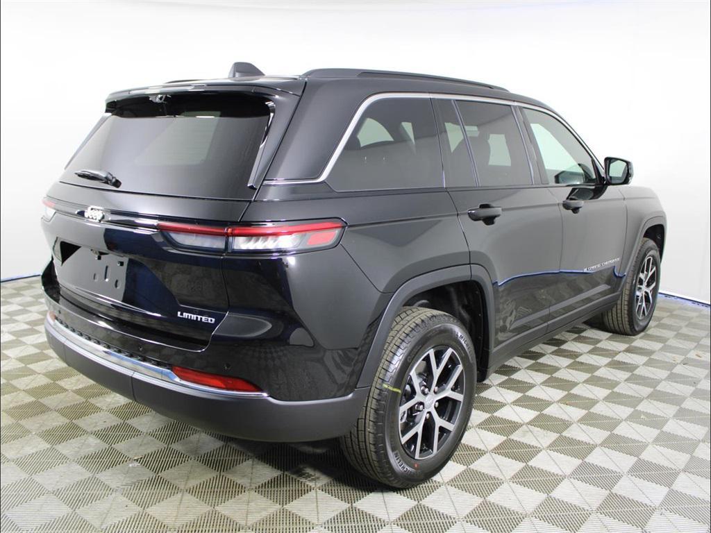 new 2025 Jeep Grand Cherokee car, priced at $38,035