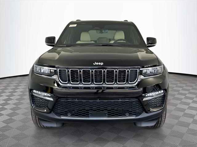 new 2025 Jeep Grand Cherokee car, priced at $39,785