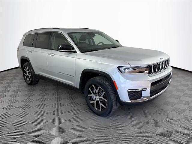 used 2023 Jeep Grand Cherokee L car, priced at $25,371