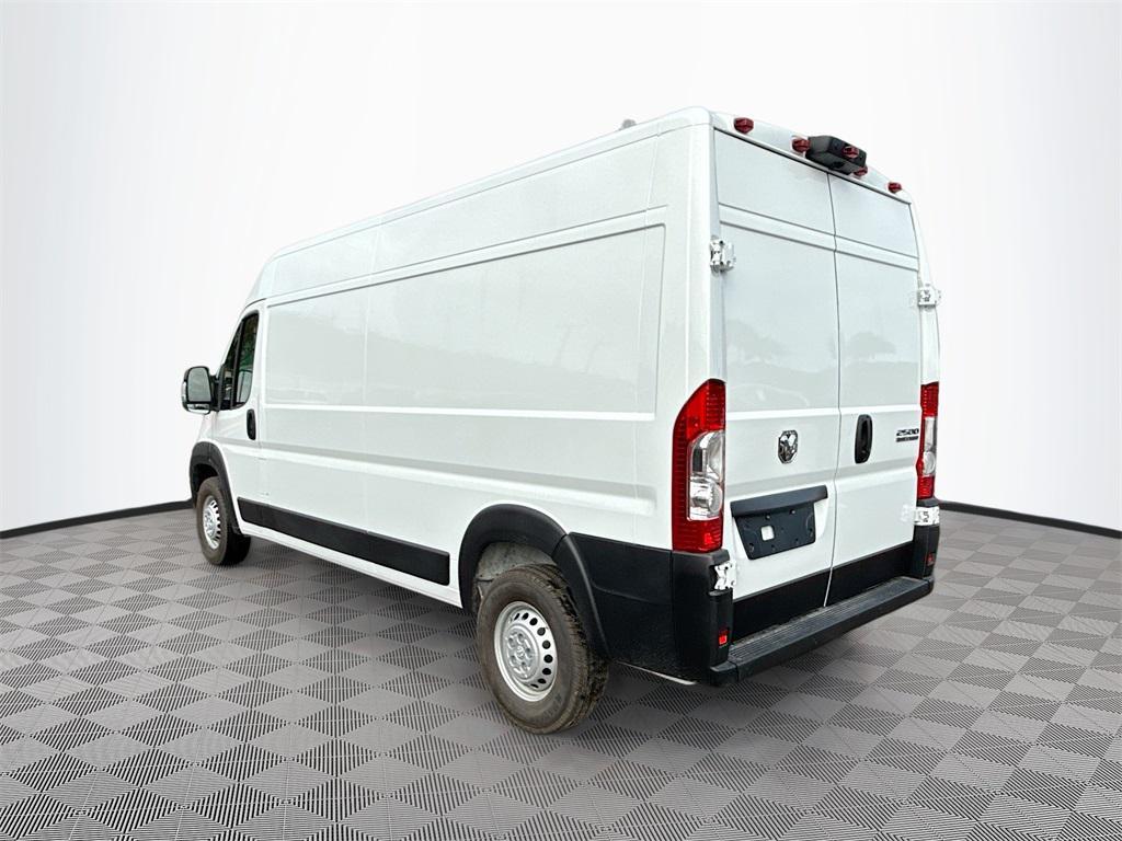 new 2026 Ram ProMaster 3500 Window Van car, priced at $43,643