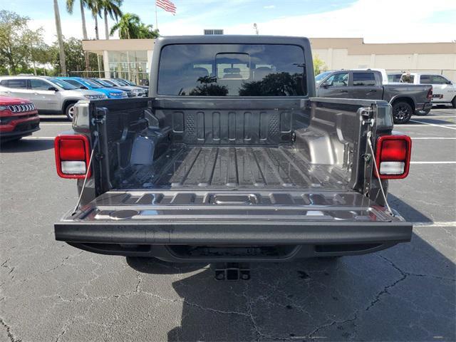 new 2023 Jeep Gladiator car, priced at $35,880