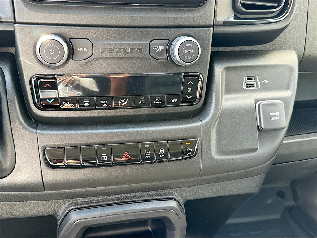 new 2026 Ram ProMaster 3500 Window Van car, priced at $47,143