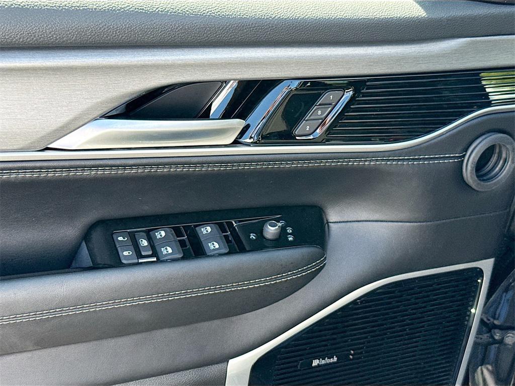 new 2025 Jeep Wagoneer car, priced at $73,409