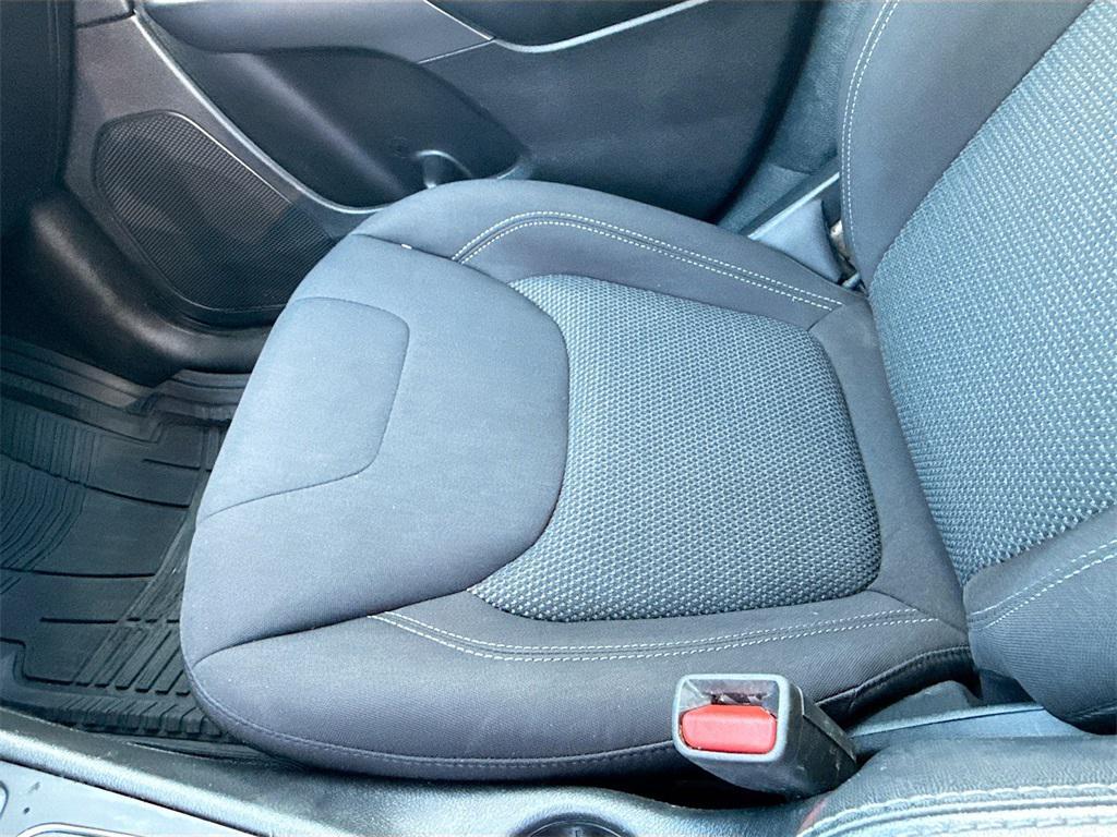 used 2020 Jeep Cherokee car, priced at $8,103