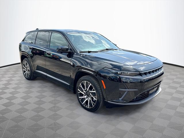 new 2025 Jeep Wagoneer S car, priced at $36,334