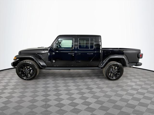 new 2025 Jeep Gladiator car, priced at $32,922
