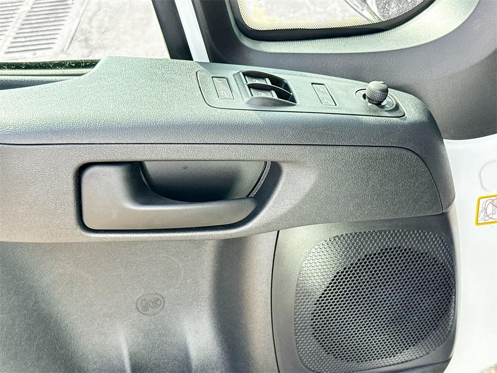 new 2026 Ram ProMaster 3500 Window Van car, priced at $45,643