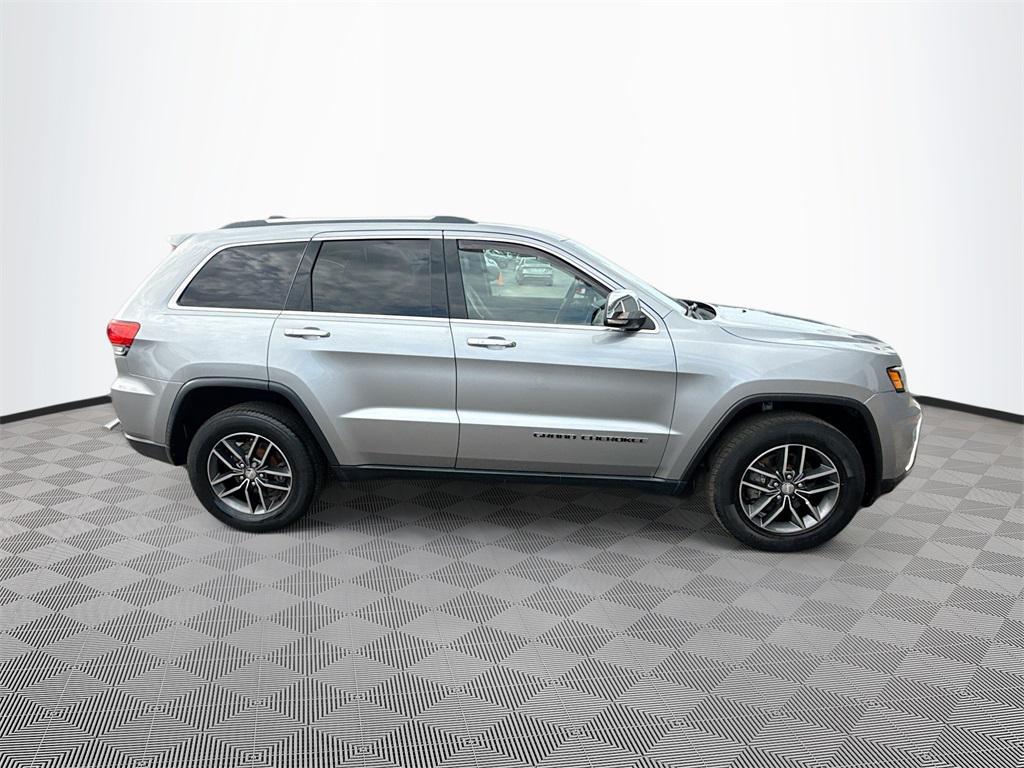 used 2017 Jeep Grand Cherokee car, priced at $14,167