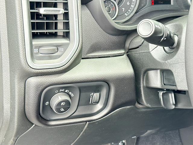 new 2025 Ram 2500 car, priced at $48,371
