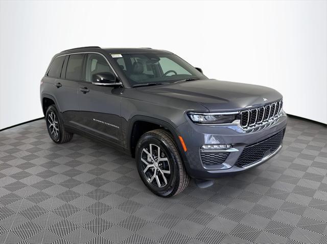new 2025 Jeep Grand Cherokee car, priced at $37,291