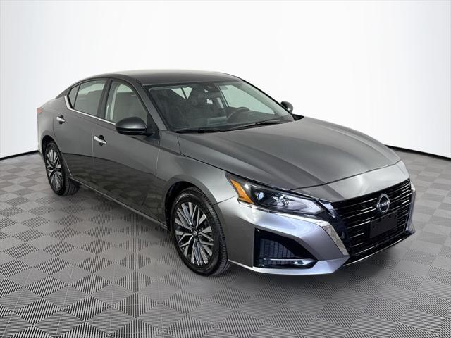 used 2024 Nissan Altima car, priced at $20,509