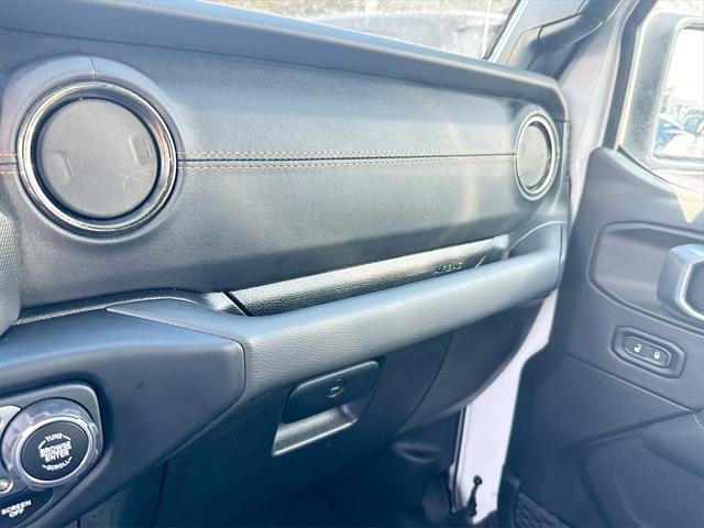 used 2021 Jeep Gladiator car, priced at $31,616