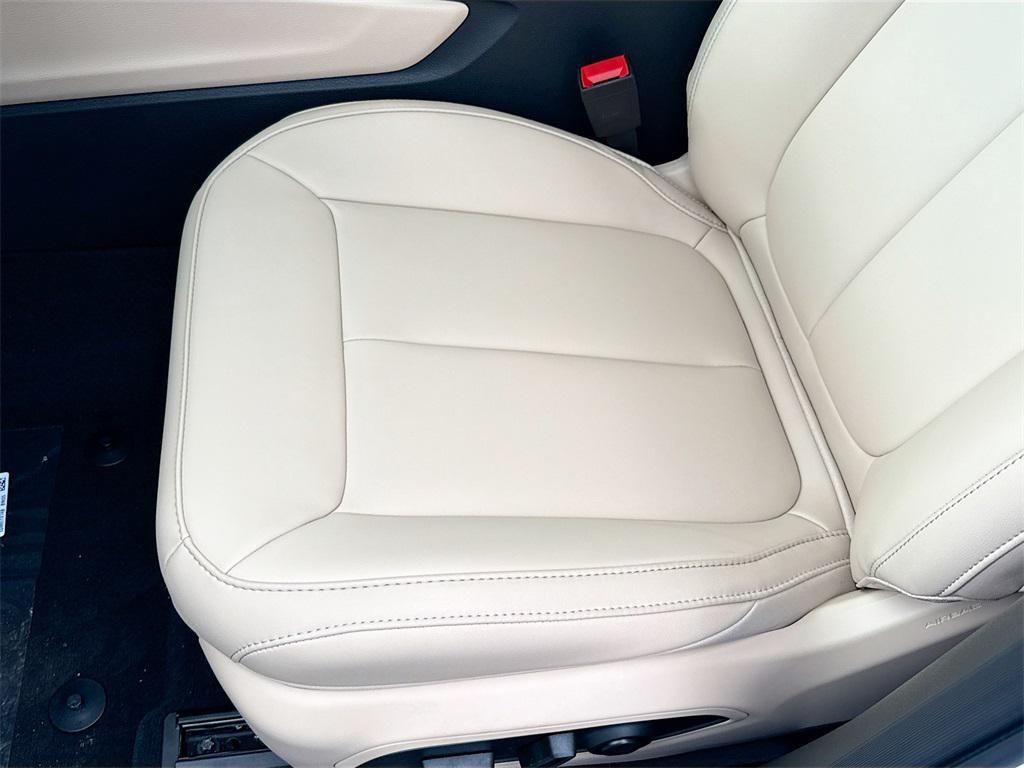 new 2025 Jeep Grand Cherokee L car, priced at $37,069