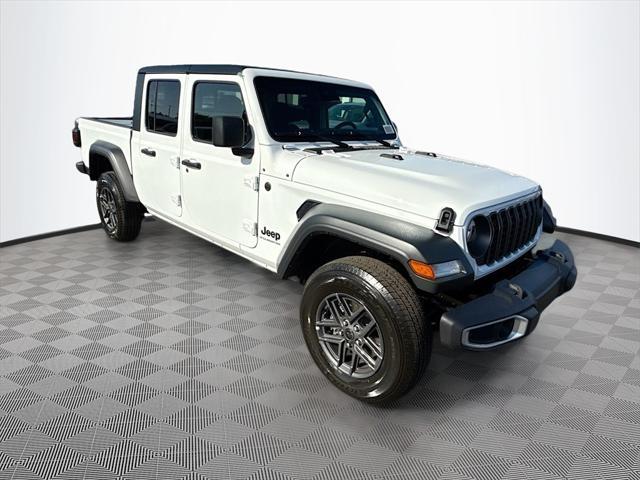 new 2025 Jeep Gladiator car, priced at $35,873