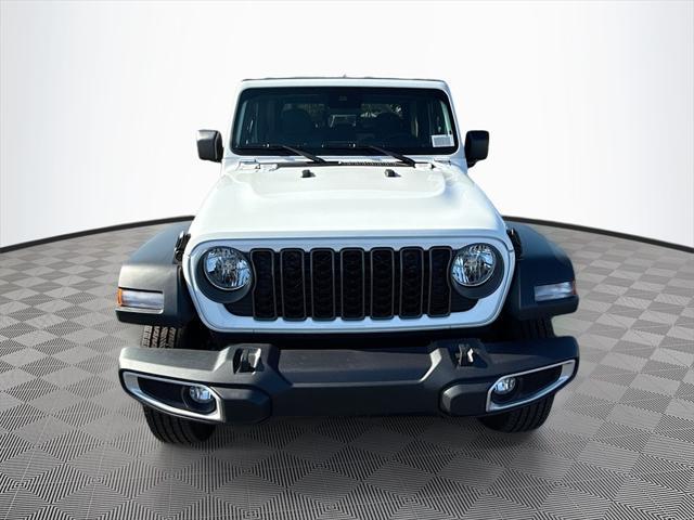 new 2025 Jeep Gladiator car, priced at $35,873