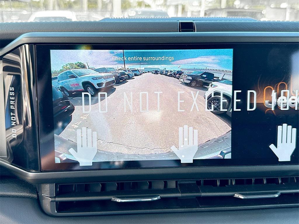 new 2026 Jeep Wrangler car, priced at $47,591