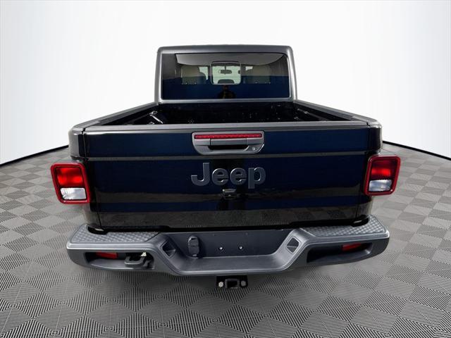 new 2023 Jeep Gladiator car, priced at $32,615