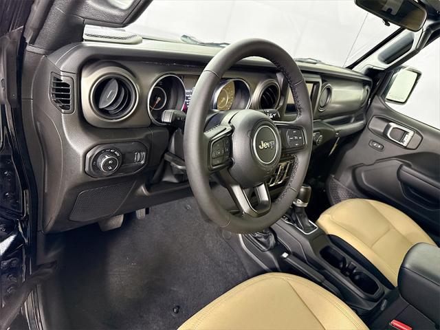 new 2023 Jeep Gladiator car, priced at $32,615