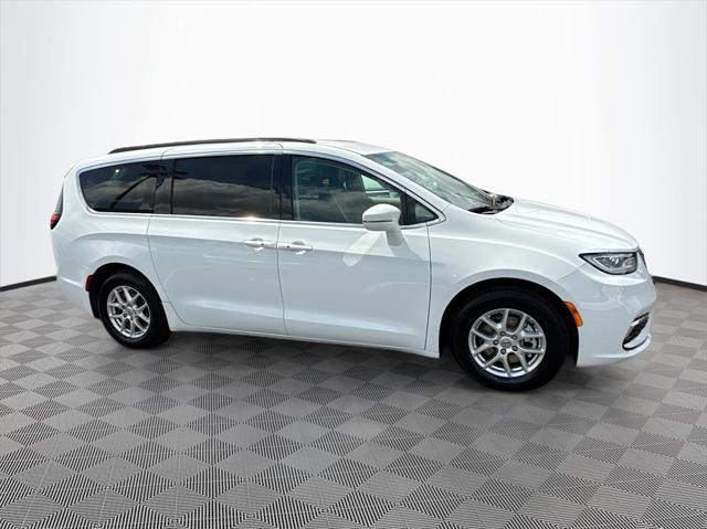 used 2022 Chrysler Pacifica car, priced at $18,294