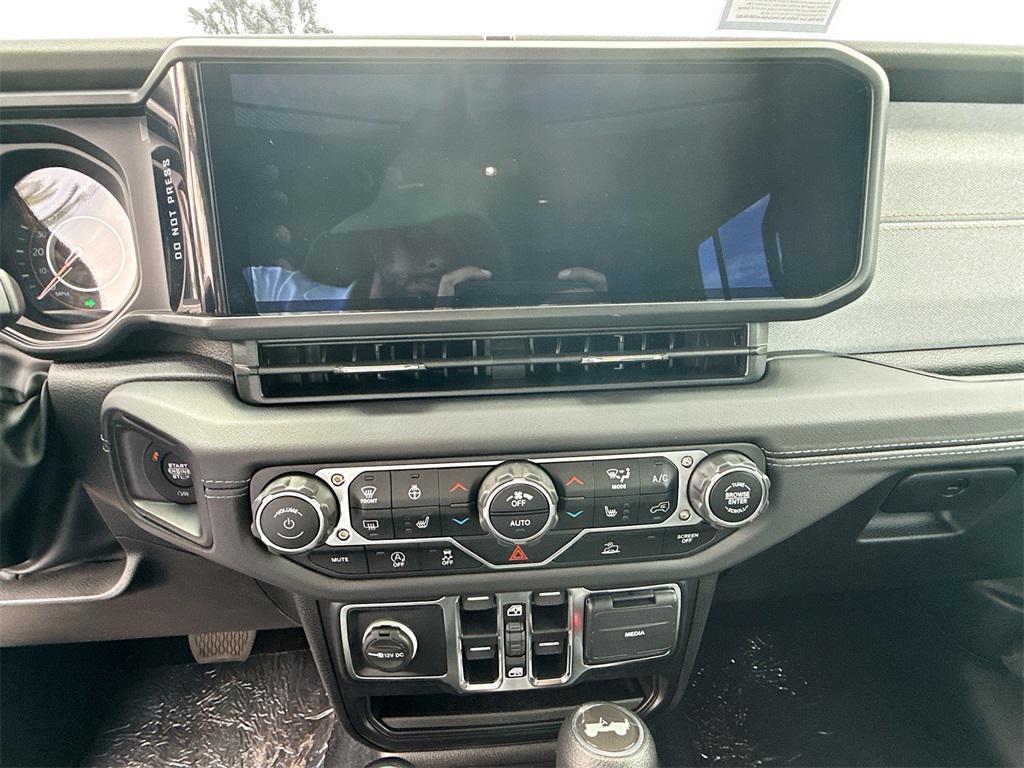 new 2024 Jeep Wrangler car, priced at $51,743