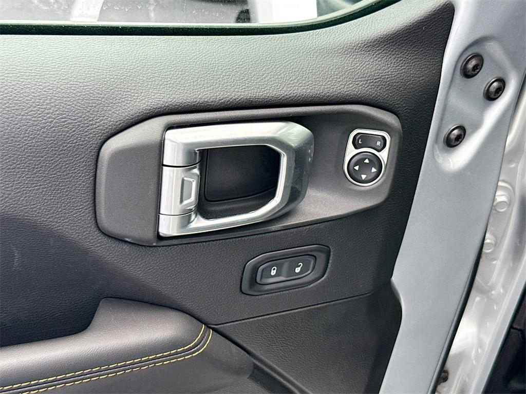 new 2024 Jeep Wrangler car, priced at $51,743