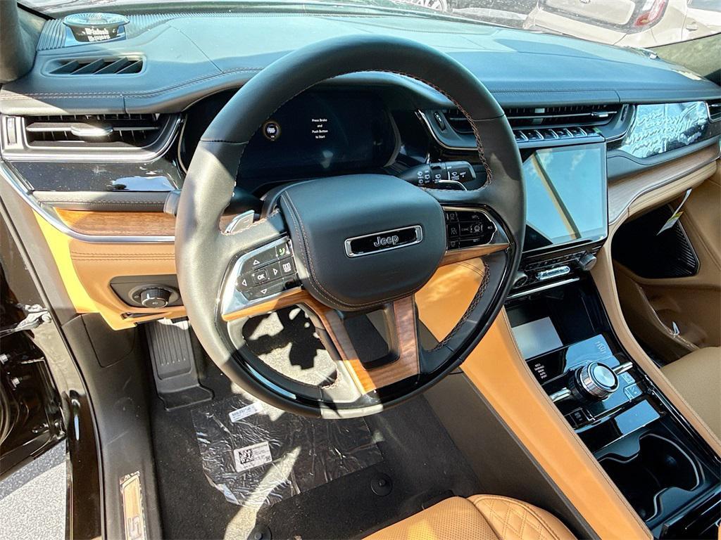 new 2025 Jeep Grand Cherokee L car, priced at $59,695