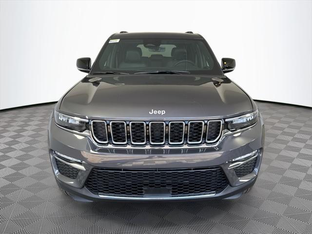 new 2025 Jeep Grand Cherokee car, priced at $35,146