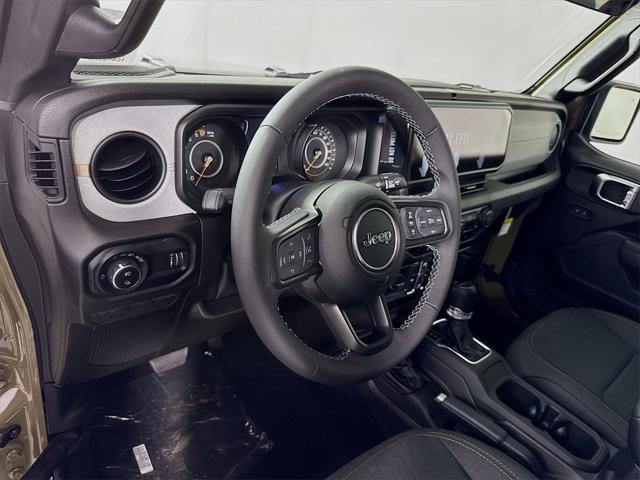 new 2025 Jeep Gladiator car, priced at $39,015