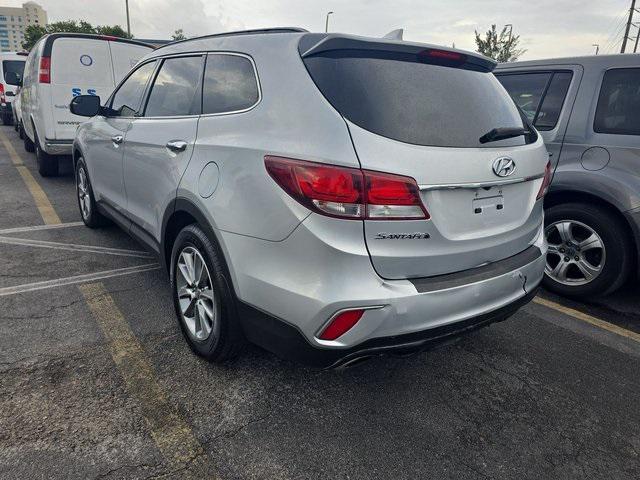 used 2018 Hyundai Santa Fe car, priced at $13,237