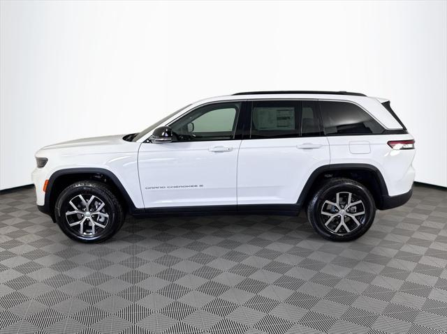 new 2025 Jeep Grand Cherokee car, priced at $37,533