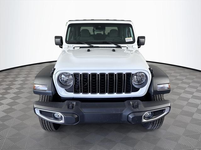new 2025 Jeep Gladiator car, priced at $35,881
