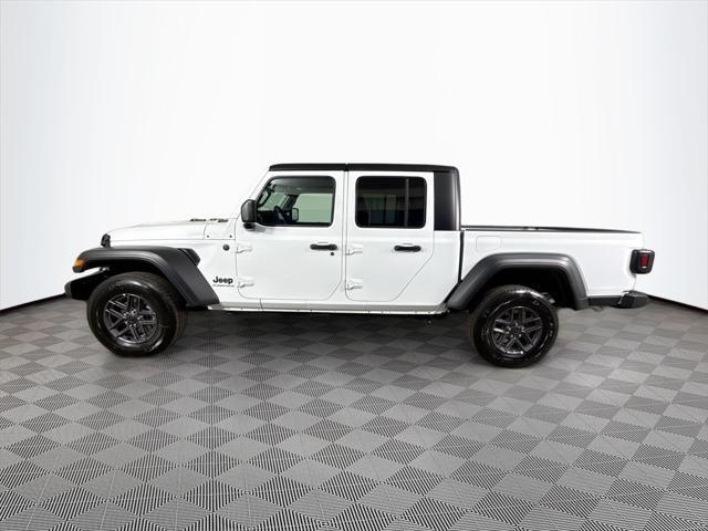 new 2025 Jeep Gladiator car, priced at $35,881