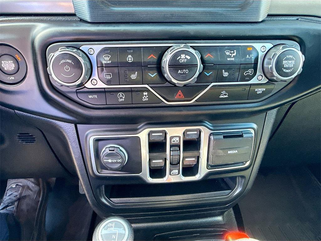 used 2021 Jeep Wrangler Unlimited car, priced at $25,783