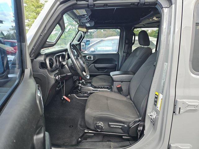 used 2022 Jeep Gladiator car, priced at $25,820