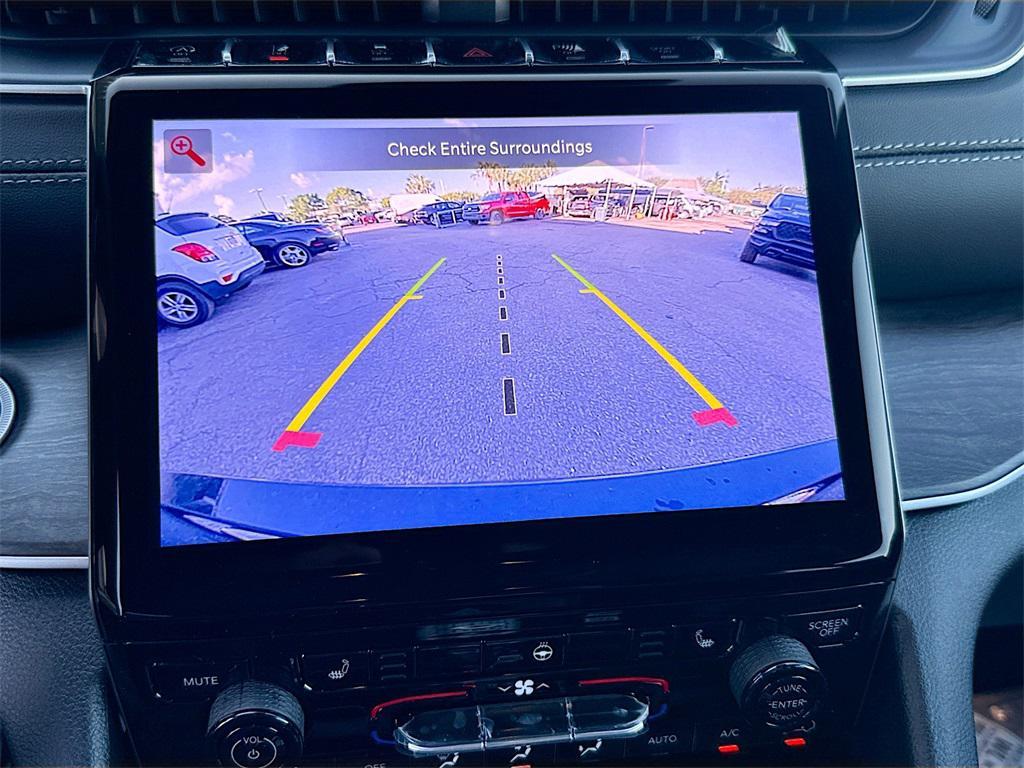 new 2025 Jeep Grand Cherokee L car, priced at $42,130