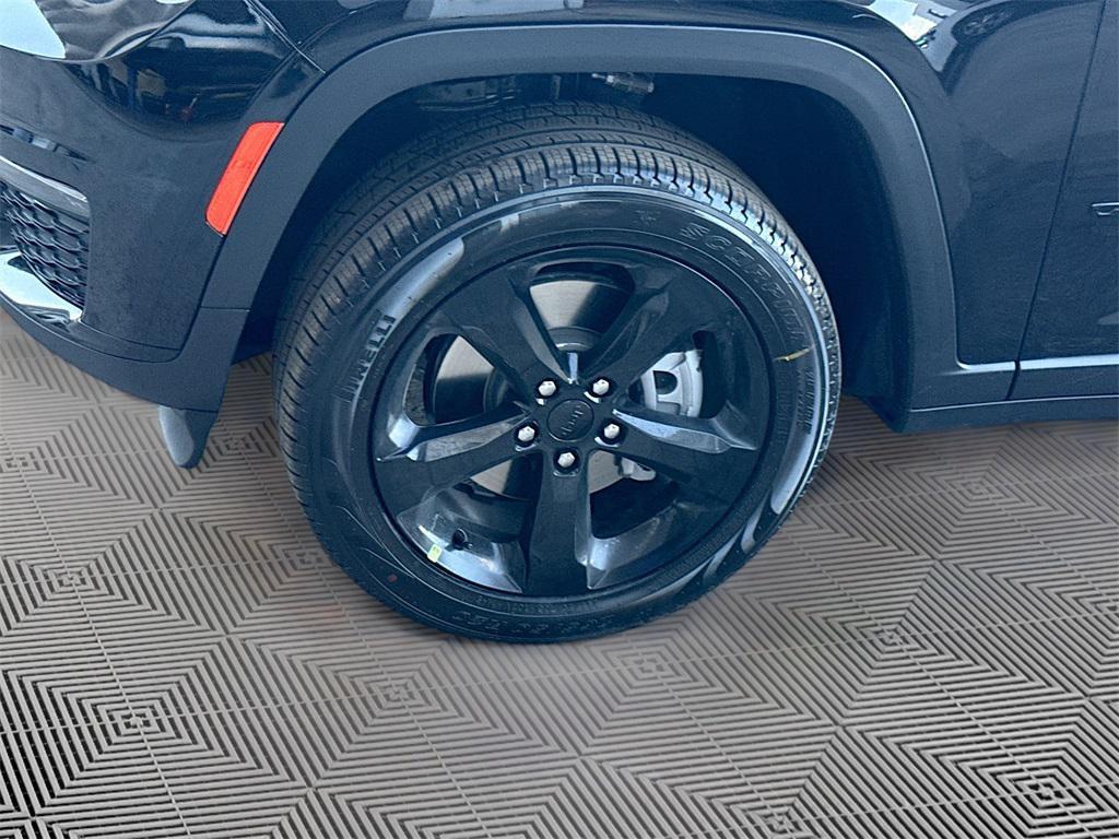 new 2025 Jeep Grand Cherokee L car, priced at $42,130