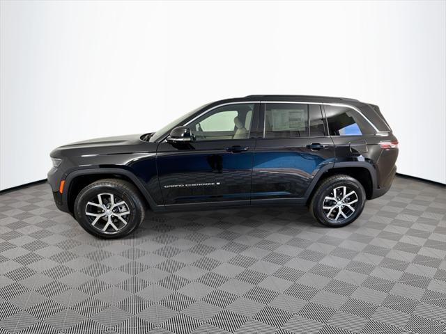 new 2025 Jeep Grand Cherokee car, priced at $42,285
