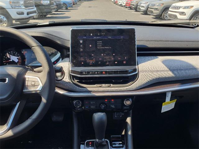 new 2023 Jeep Compass car, priced at $26,885