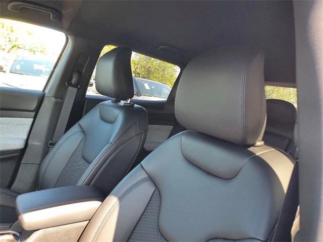 new 2023 Jeep Compass car, priced at $26,885