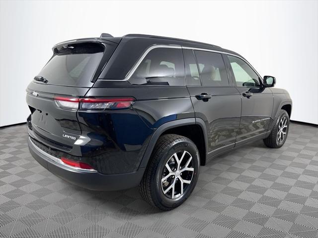 new 2025 Jeep Grand Cherokee car, priced at $40,535