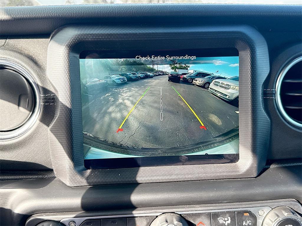 used 2021 Jeep Wrangler Unlimited car, priced at $27,672