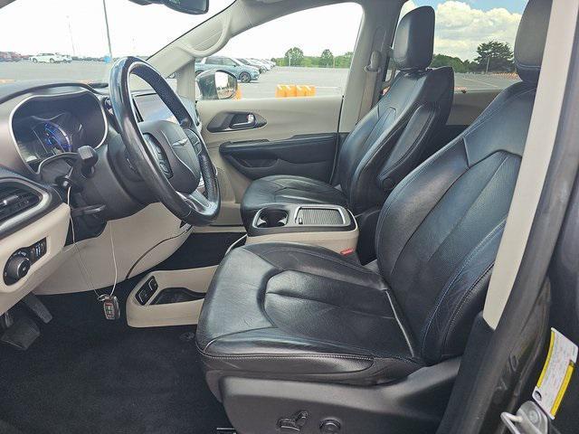 used 2021 Chrysler Pacifica Hybrid car, priced at $19,000
