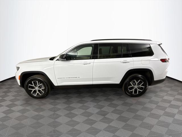 new 2025 Jeep Grand Cherokee L car, priced at $38,477