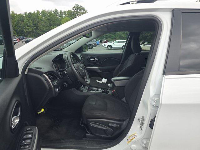 used 2021 Jeep Cherokee car, priced at $13,978