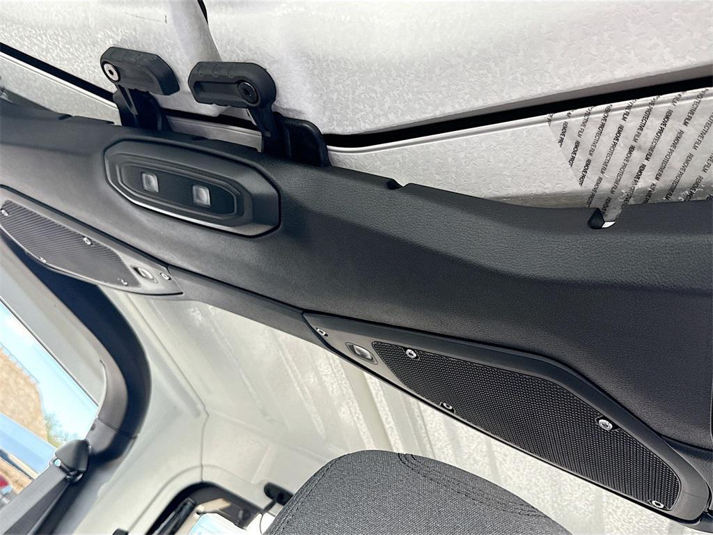 new 2026 Jeep Wrangler car, priced at $33,931