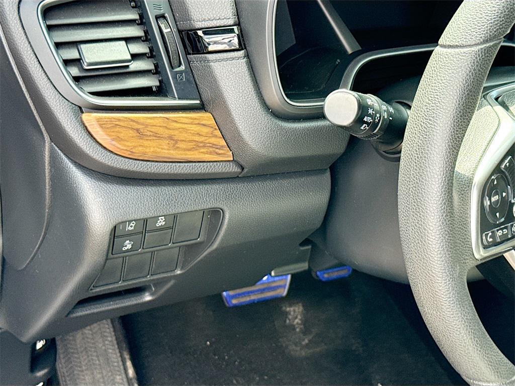 used 2018 Honda CR-V car, priced at $19,872
