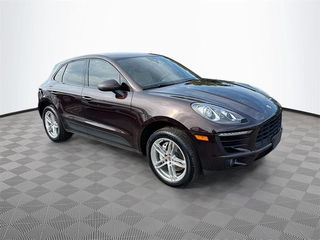 used 2018 Porsche Macan car, priced at $20,369